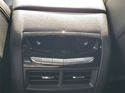 Used 2025 Cadillac XT5 Premium Luxury image 27