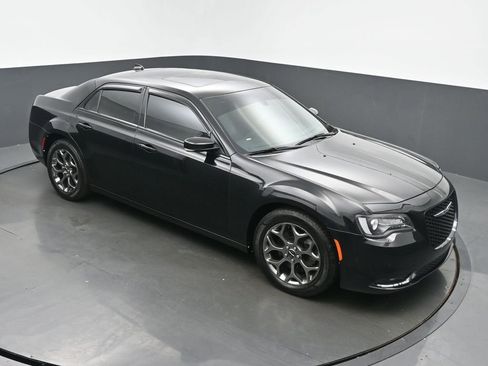 Used 2017 Chrysler 300 S w/ 300S Premium Group AWD/4WD image 42
