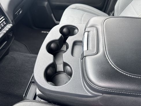 Certified 2024 RAM 2500 Big Horn w/ Level 2 Equipment Group image 16