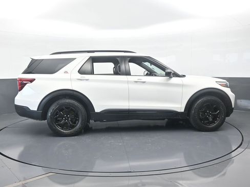 Used 2023 Ford Explorer Timberline w/ Timberline Technology Package image 7