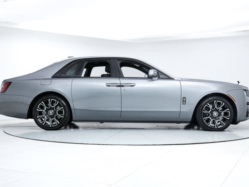 Used 2023 Rolls-Royce Ghost Black Badge image 7