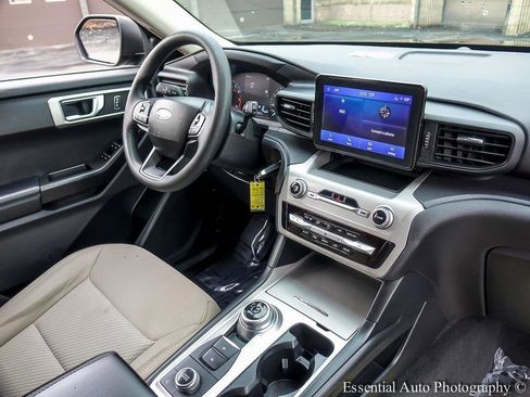 Used 2022 Ford Explorer 4WD image 26