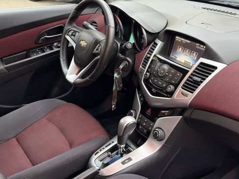 Used 2014 Chevrolet Cruze LT FWD image 5