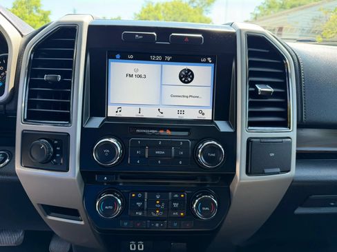 Used 2017 Ford F150 Lariat AWD/4WD image 22