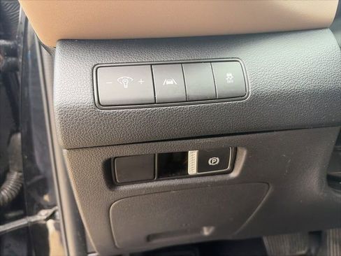 Used 2022 Hyundai Santa Fe SEL image 17