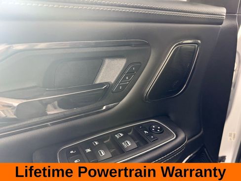 Used 2023 RAM 1500 Limited AWD/4WD image 11