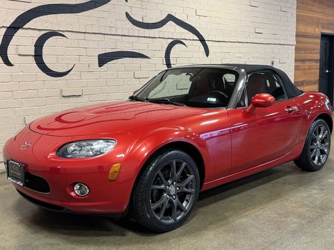 Used 2006 MAZDA MX-5 Miata 3rd Generation Limited image 8