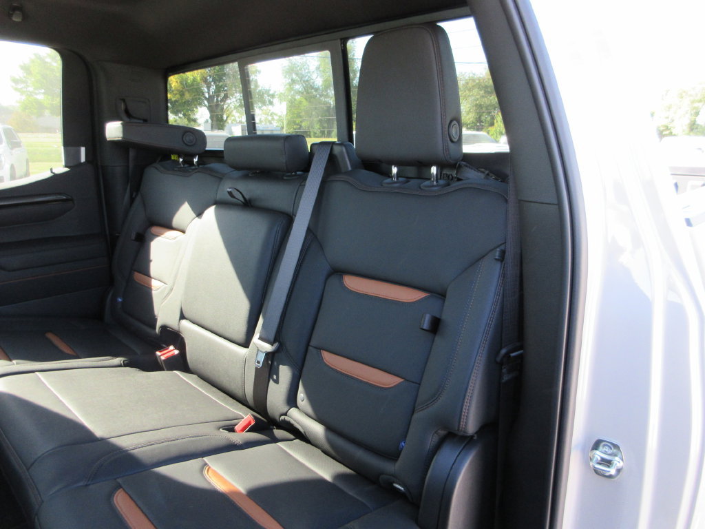 New 2026 GMC Sierra 1500 AT4 w/ AT4 Premium Package AWD/4WD image 14