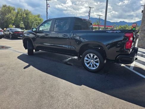 Used 2022 Chevrolet Silverado 1500 Custom image 32