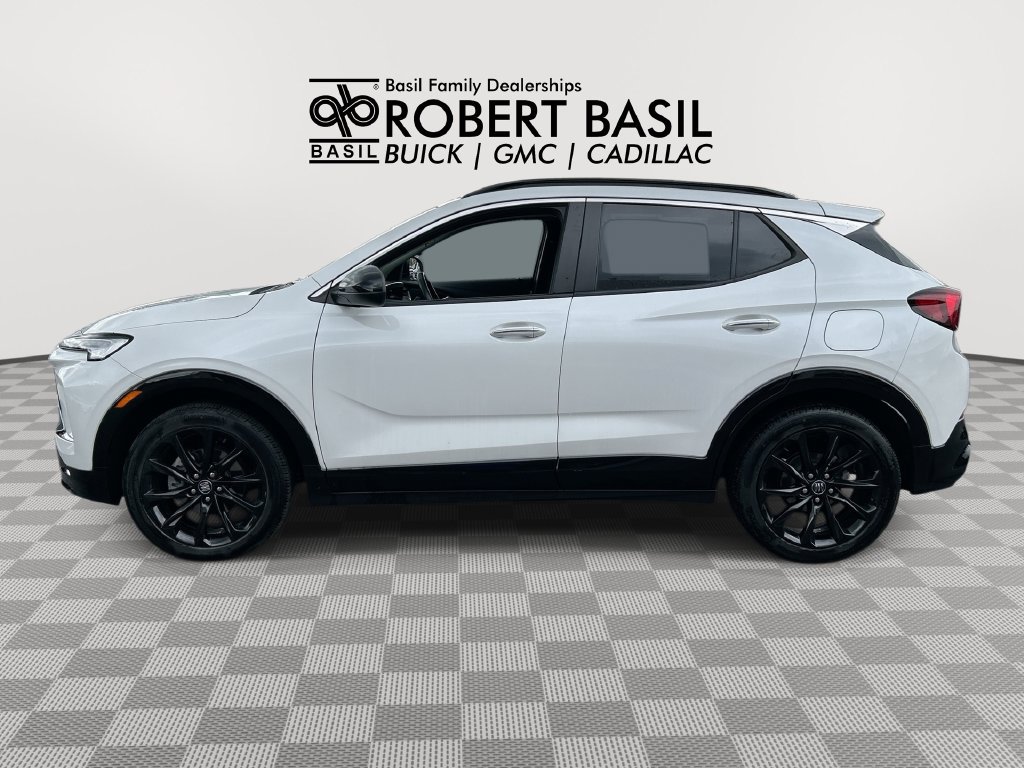Used 2024 Buick Encore GX Sport Touring w/ Experience Buick Package AWD/4WD image 5