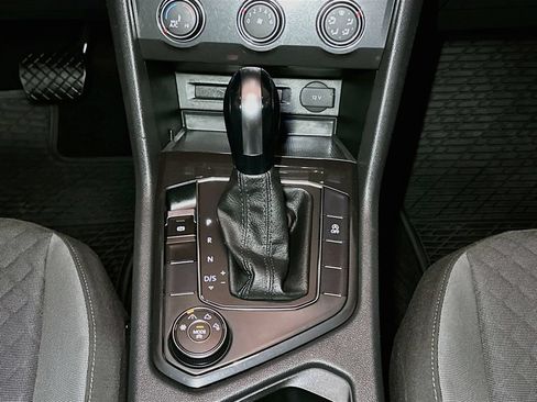 Used 2019 Volkswagen Tiguan S AWD/4WD image 17