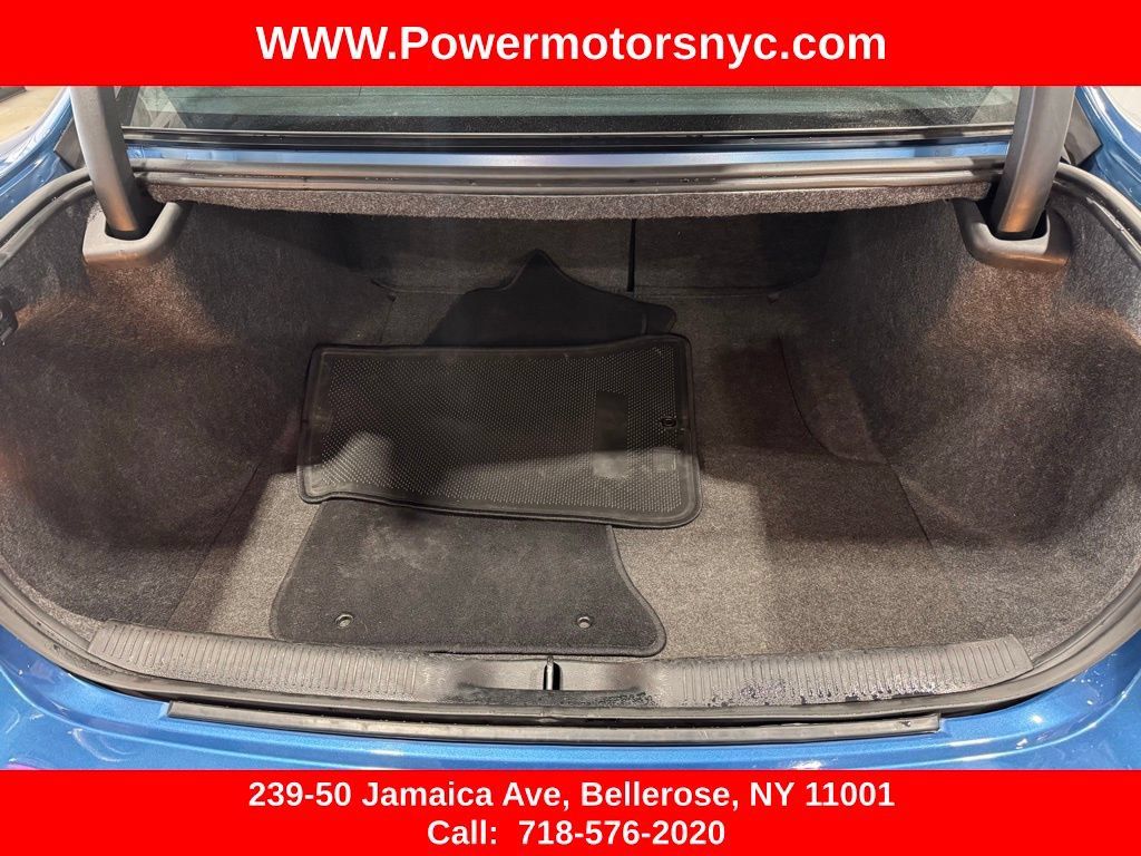 Used 2022 Dodge Charger SXT RWD image 17