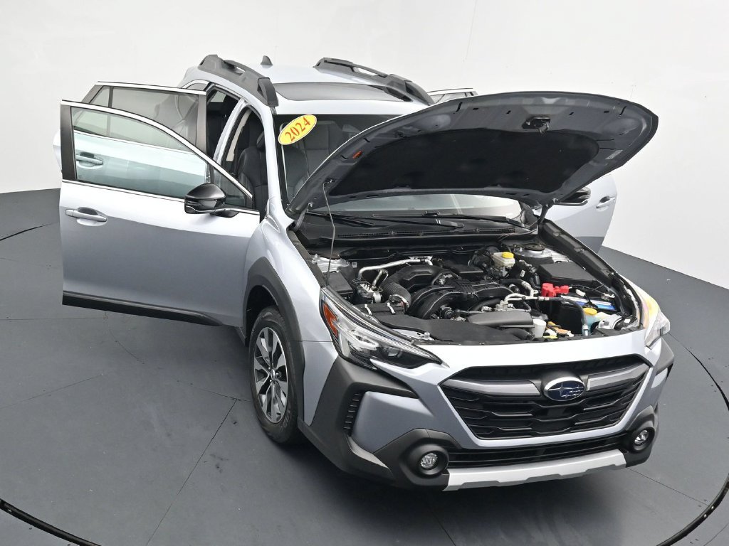 Used 2024 Subaru Outback Limited AWD/4WD image 39