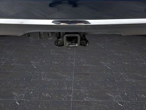 Used 2024 Chrysler Pacifica Limited w/ Trailer Tow Group image 37