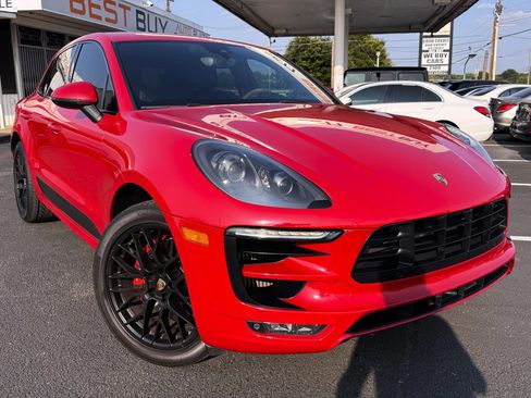 Used 2017 Porsche Macan GTS AWD/4WD image 1