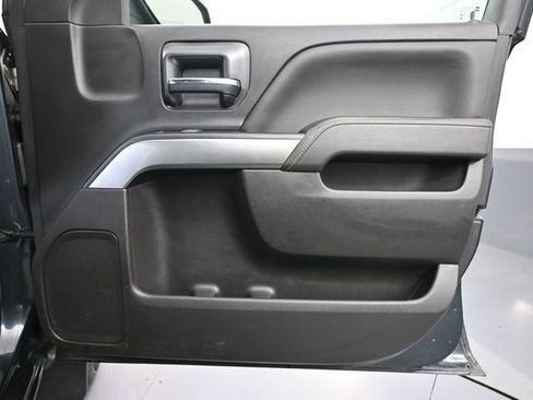 Used 2018 Chevrolet Silverado 1500 LT w/ All Star Edition AWD/4WD image 41