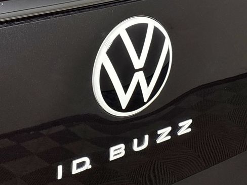 Used 2025 Volkswagen ID. Buzz Pro S Plus AWD/4WD image 24