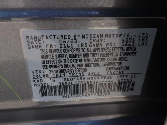 Used 2024 Nissan Sentra SV FWD image 23