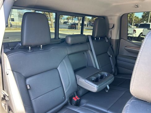 Used 2022 Chevrolet Silverado 1500 LT Trail Boss w/ Convenience Package II image 49