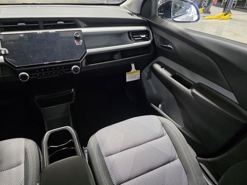 New 2027 Chevrolet Bolt LT image 17