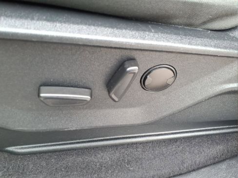 Used 2023 Ford F150 XLT w/ Equipment Group 302A High image 16