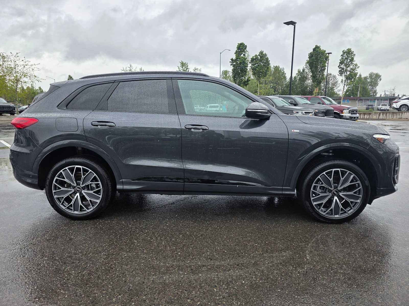 New 2026 Audi Q5 Premium AWD/4WD image 2