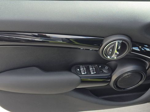 Used 2023 MINI Cooper S w/ Premium Package image 14