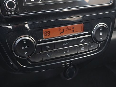 Used 2021 Mitsubishi Mirage ES image 28