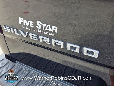 Used 2022 Chevrolet Silverado 1500 Custom image 11