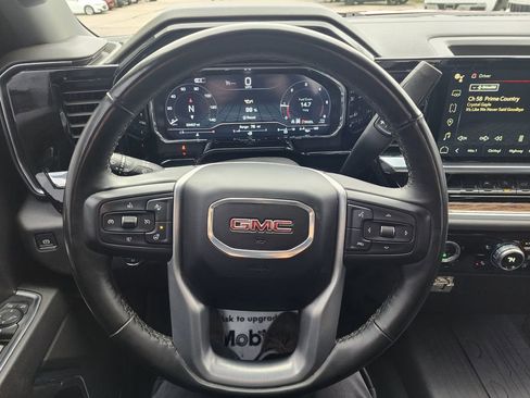 Certified 2024 GMC Sierra 1500 Elevation w/ LPO, Elevation Black Package image 32