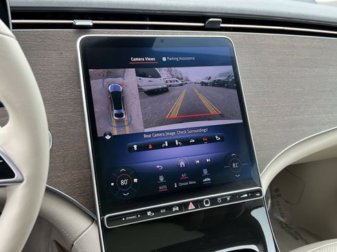 Certified 2022 Mercedes-Benz EQS 450+ Sedan image 17