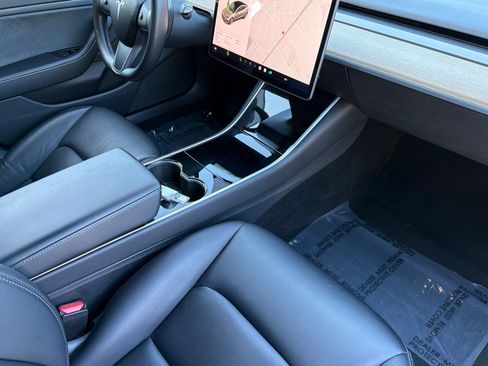 Used 2018 Tesla Model 3 Performance AWD/4WD image 19