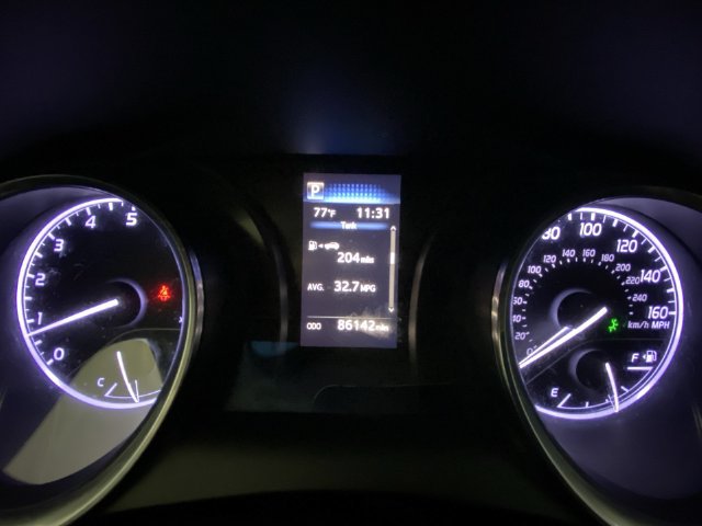 Used 2019 Toyota Camry SE FWD image 15