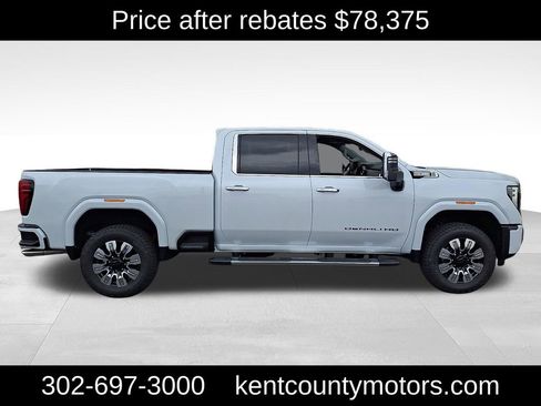 New 2026 GMC Sierra 2500 Denali w/ Denali Reserve Package AWD/4WD image 7