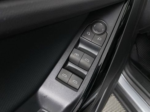 New 2026 Chevrolet Equinox LT w/ Midnight Edition image 24