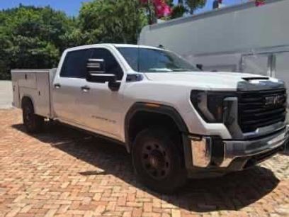Used 2024 GMC Sierra 3500 Pro w/ Convenience Package