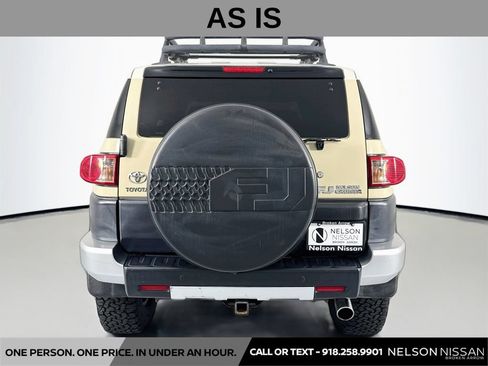 Used 2008 Toyota FJ Cruiser 4WD image 6