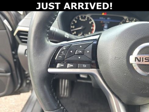 Used 2019 Nissan Altima 2.5 SV AWD/4WD image 14