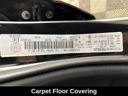Used 2019 RAM 1500 Tradesman w/ SXT Appearance Group AWD/4WD image 14