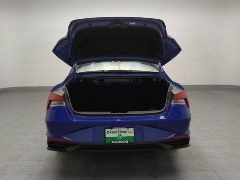 Used 2023 Hyundai Elantra SEL w/ Convenience Package image 29