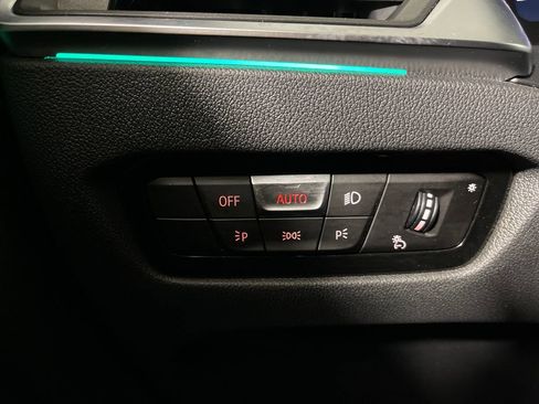 Used 2022 BMW M440i Coupe w/ Shadowloine Package RWD image 28
