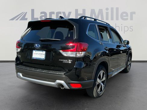 Used 2021 Subaru Forester Touring image 5
