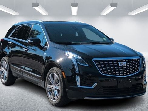 Certified 2025 Cadillac XT5 Premium Luxury image 7