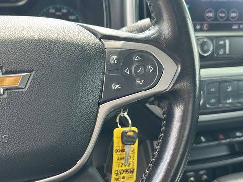 Used 2021 Chevrolet Colorado LT w/ Fleet Safety Package image 7