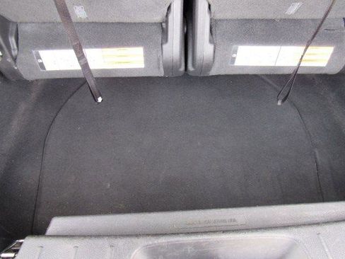 Used 2015 Ford Explorer XLT image 30