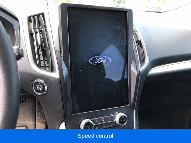 Used 2024 Ford Edge Titanium AWD/4WD image 7