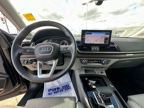 Used 2025 Audi Q5 2.0T Premium Plus w/ Premium Plus Package image 12