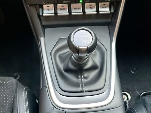 Used 2025 Toyota GR86 Premium w/ Performance Package image 16