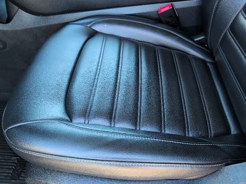 Used 2022 Ford Edge SEL w/ Convenience Package image 13