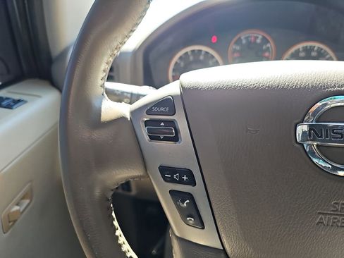 Used 2013 Nissan Titan SV w/ SV Premium Utility Pkg image 20
